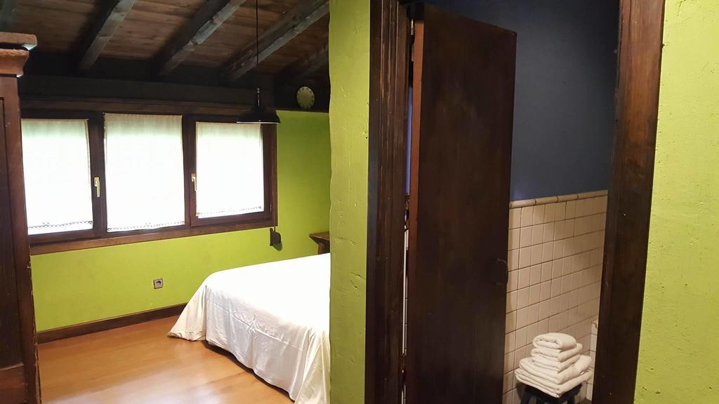 Hostal Itzalargikoborda Elizondo Bagian luar foto