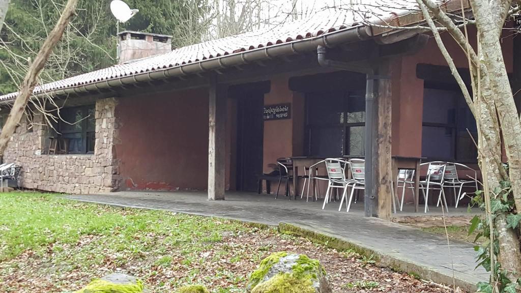 Hostal Itzalargikoborda Elizondo Bagian luar foto