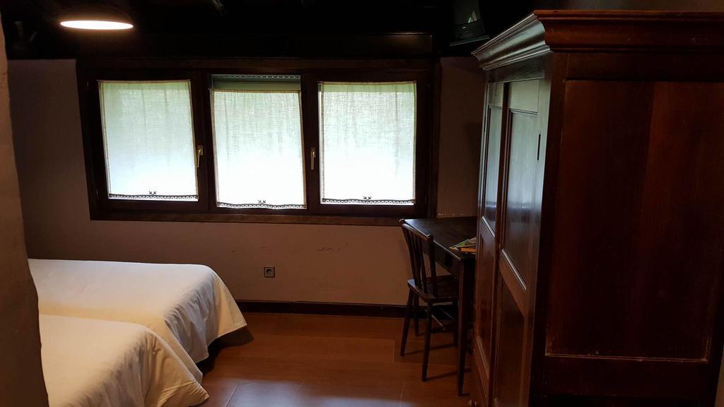 Hostal Itzalargikoborda Elizondo Bagian luar foto
